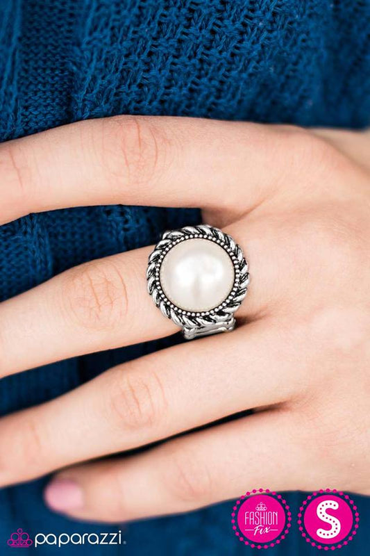 Ocean Treasure - Paparazzi ring