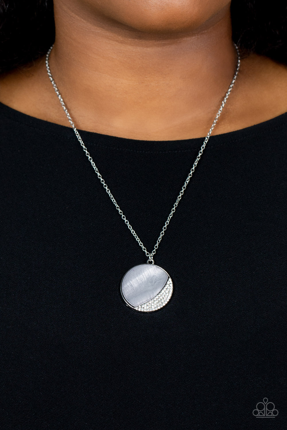 Oceanic Eclipse - silver - Paparazzi necklace