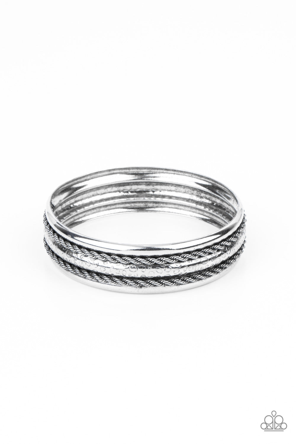 Off Road Relic - silver - Paparazzi bracelet – JewelryBlingThing