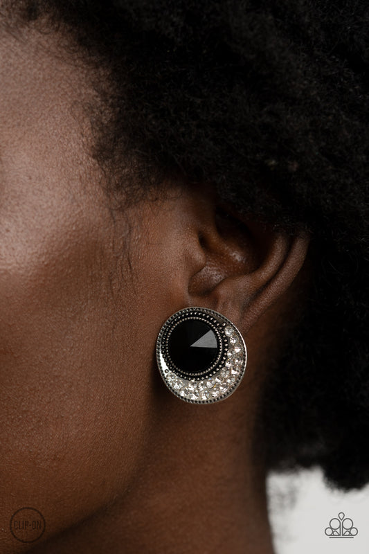 Off The RICHER-Scale - black - Paparazzi CLIP ON earrings