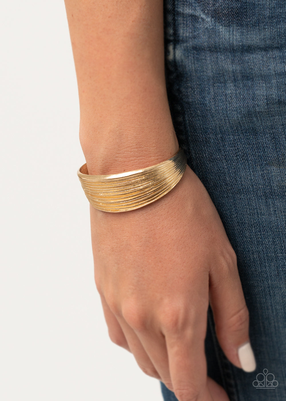 Off the Cuff Couture - gold - Paparazzi bracelet