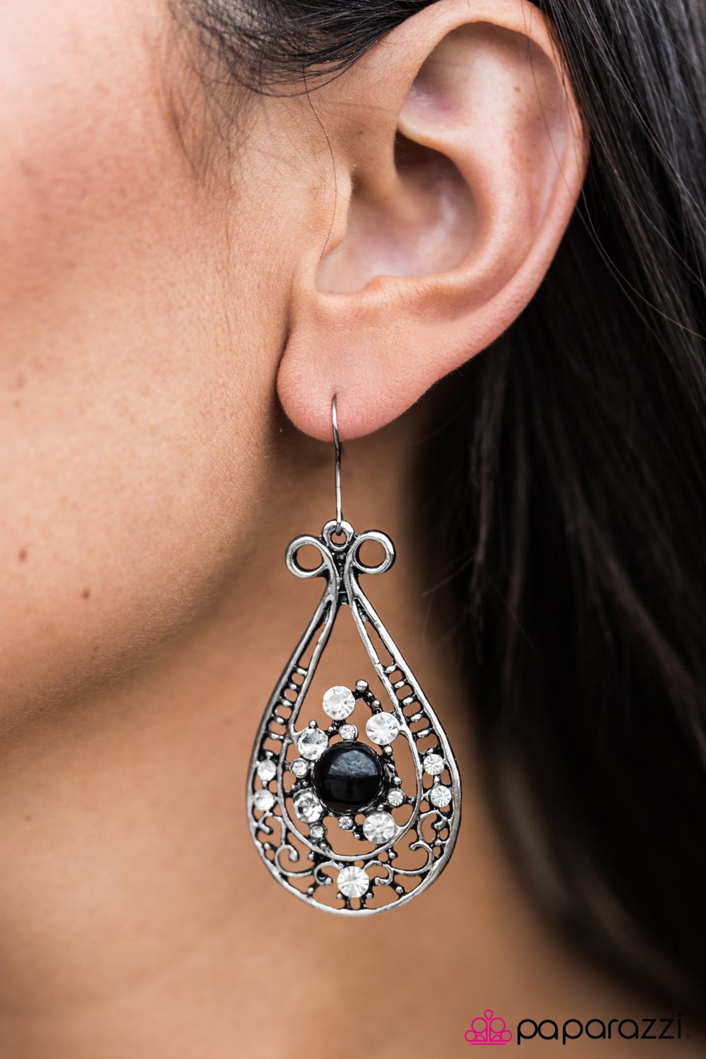 Oh, Pretty Woman - Black - Paparazzi earrings