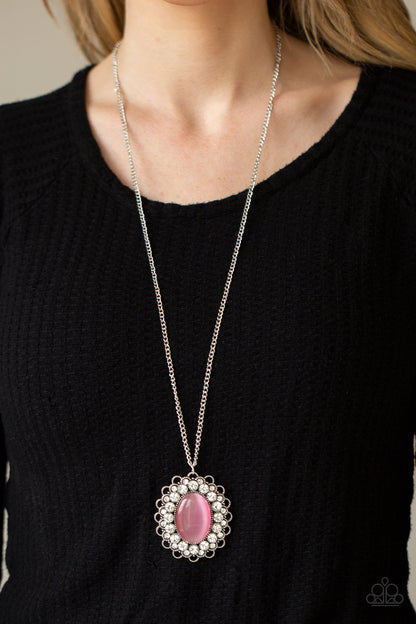 Oh My Medallion - pink - Paparazzi necklace
