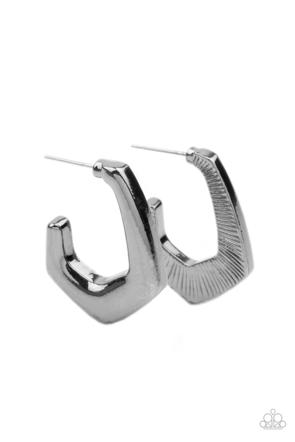 On The Hook - black - Paparazzi earrings