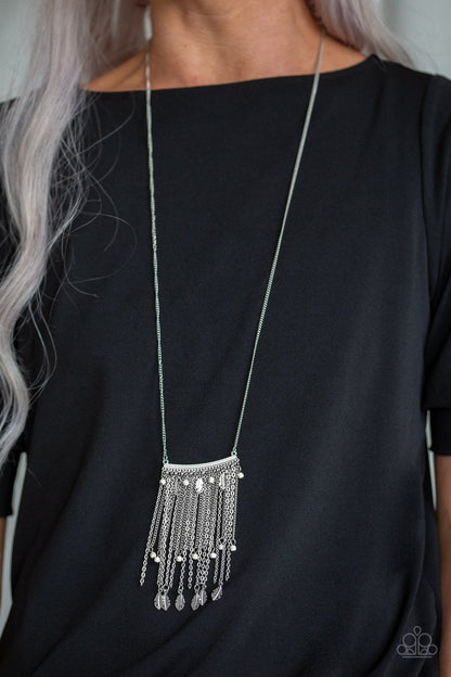 On the Fly-white-Paparazzi necklace