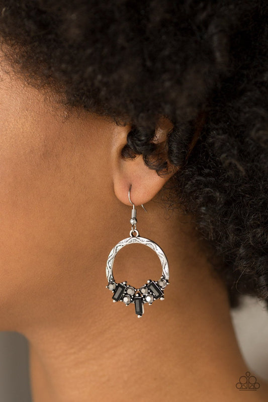 On the Uptrend - black - Paparazzi earrings