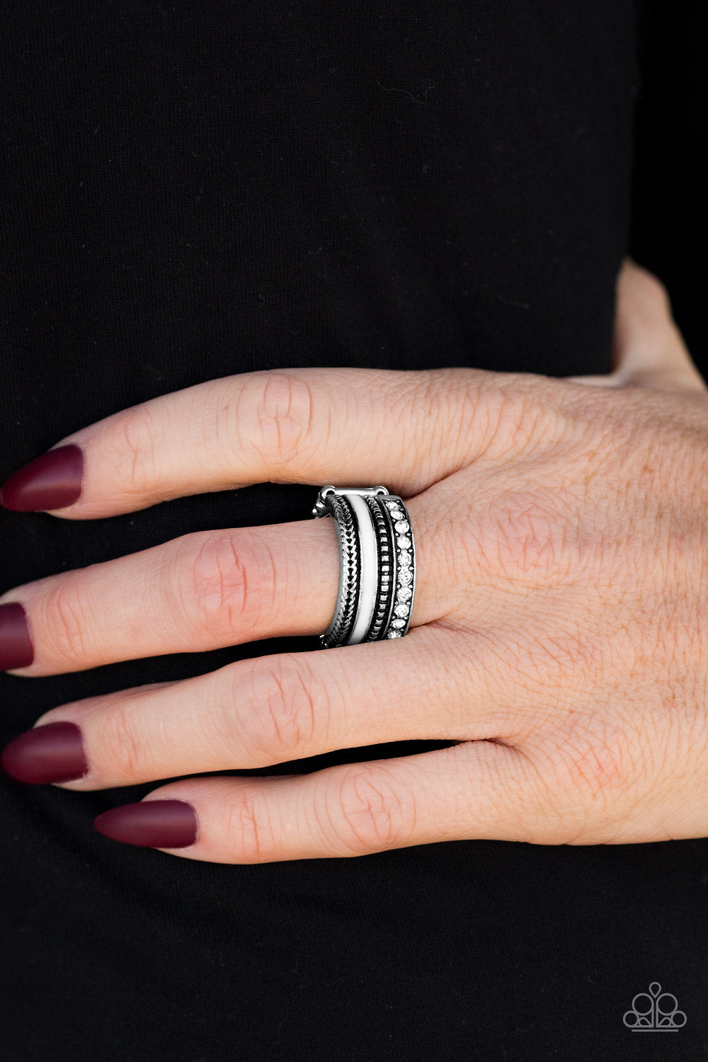 One WILDlife to Live - white - Paparazzi ring