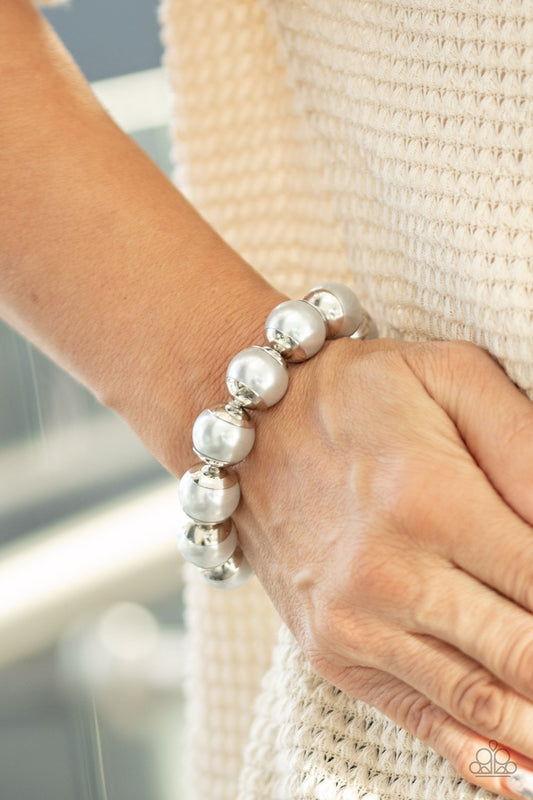 One Woman Show Stopper - silver - Paparazzi bracelet