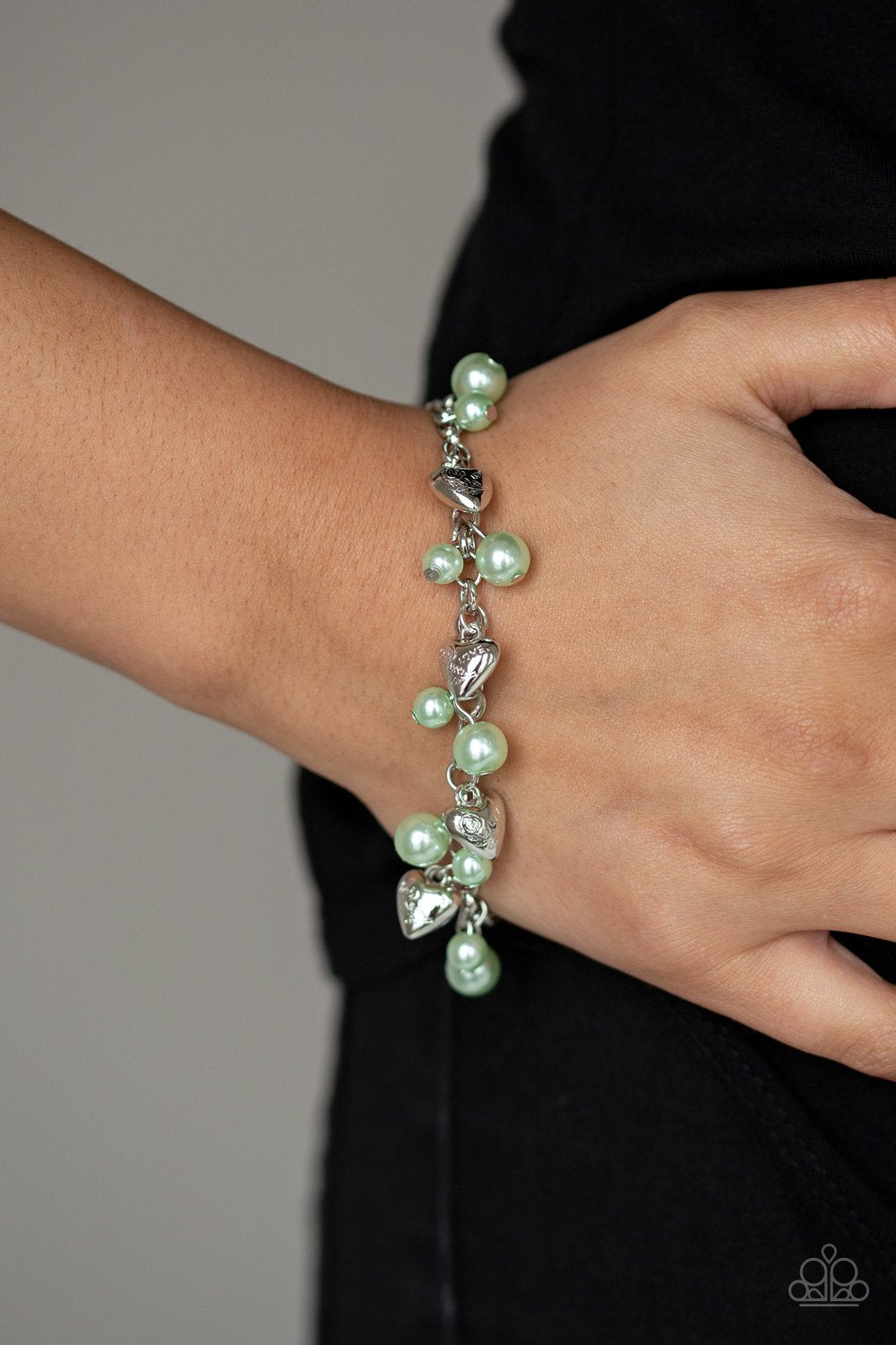 One of a Kind-HEARTED-green-Paparazzi bracelet