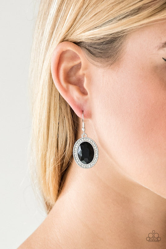 Only Fame in Town - black - Paparazzi earrings