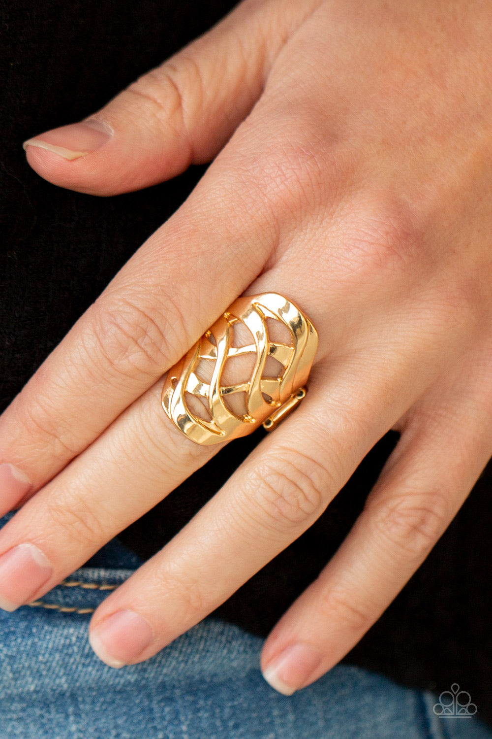 Open Fire - gold - Paparazzi ring