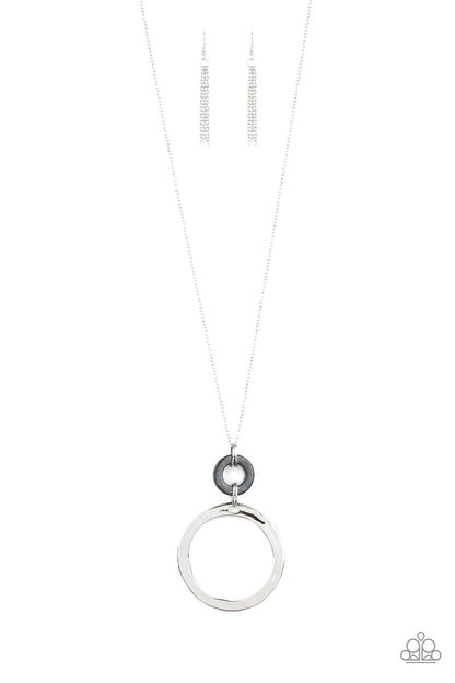 Optical Illusion - black - Paparazzi necklace