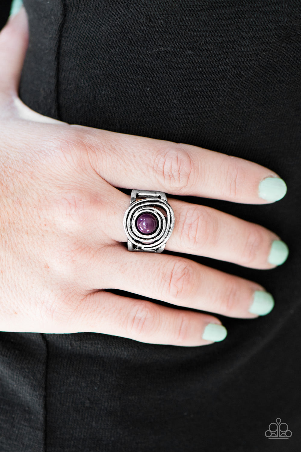 Out Of Control - Purple - Paparazzi ring