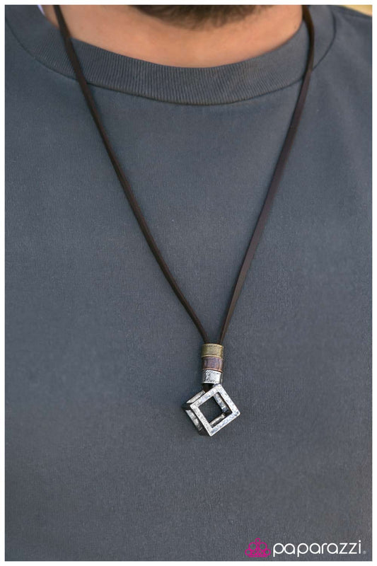 Out Of The Box - Paparazzi necklace