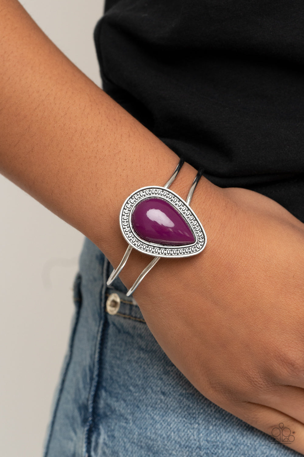 Over the Top Pop - purple - Paparazzi bracelet