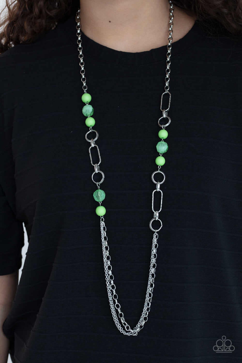 POP-ular Opinion - green - Paparazzi necklace