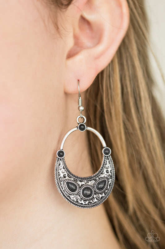Paleo Paradise - black - Paparazzi earrings