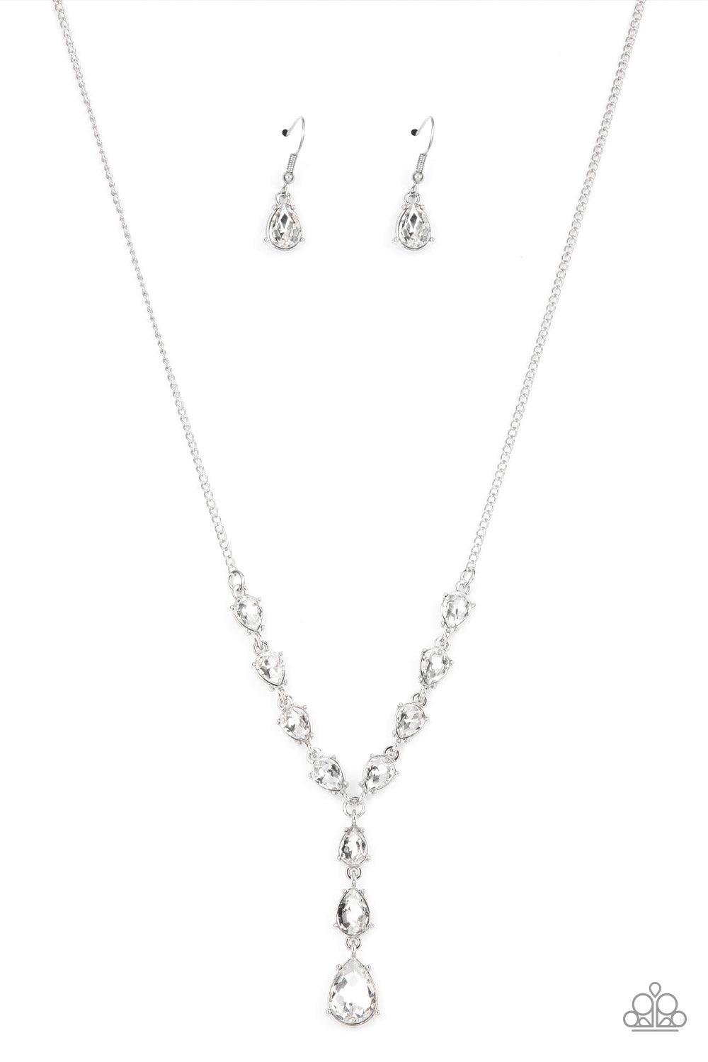 Park Avenue A-Lister - white - Paparazzi necklace