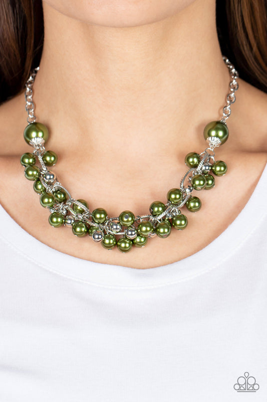 Party Crasher - green - Paparazzi necklace