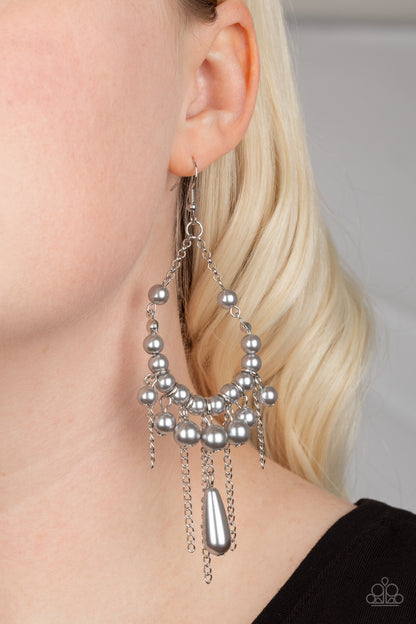 Party Planner Posh - silver - Paparazzi earrings