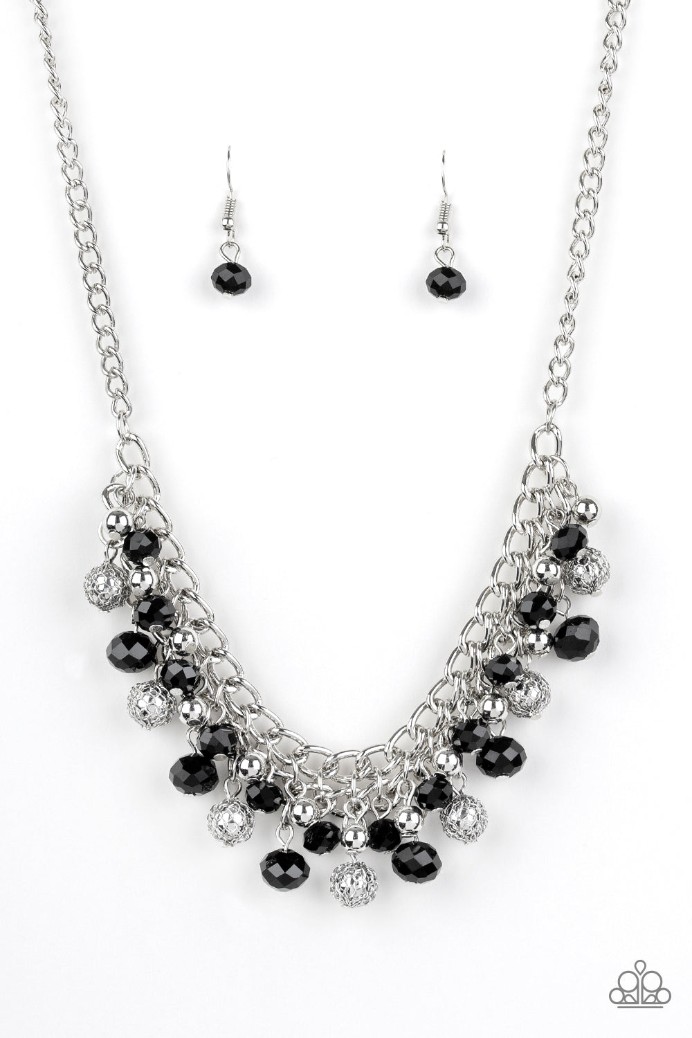 Party Spree - black - Paparazzi necklace