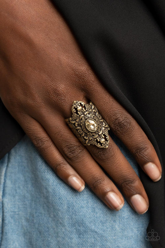 Perennial Posh - brass - Paparazzi ring