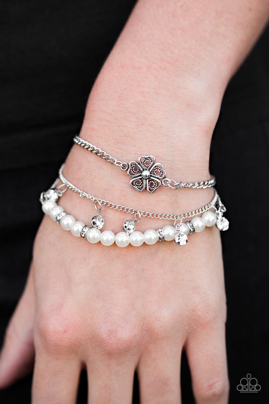 Petunia Party - white - Paparazzi bracelet