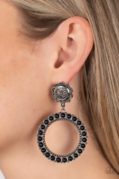 Playfully Prairie - black - Paparazzi earrings