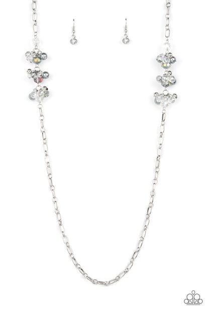 Poshly Parisian - silver - Paparazzi necklace