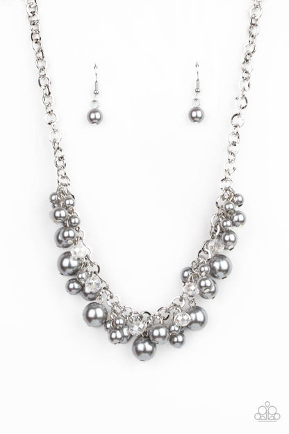 Positively PEARL-escent - silver - Paparazzi necklace