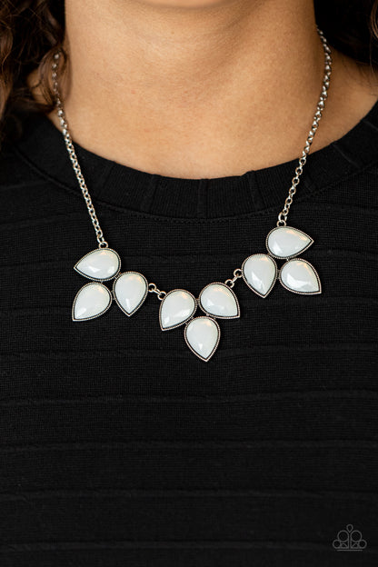 Prairie Fairytale - white - Paparazzi necklace