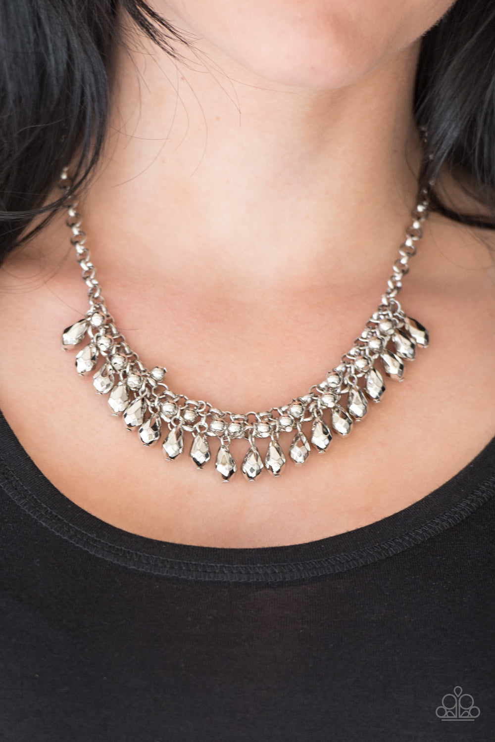 Prima Diva - silver - Paparazzi necklace