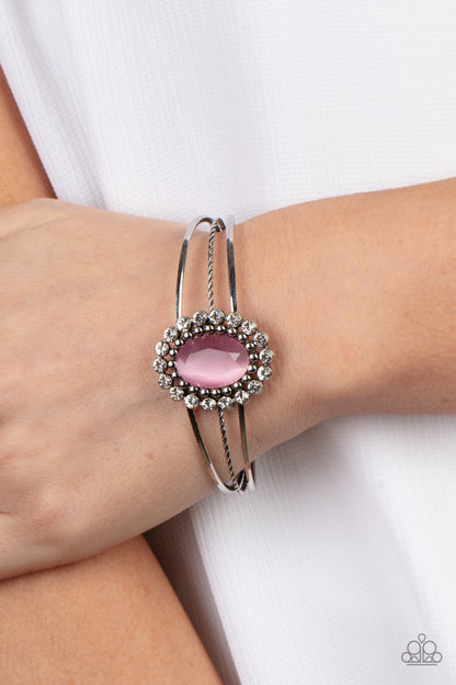 Prismatic Flower Patch - pink - Paparazzi bracelet