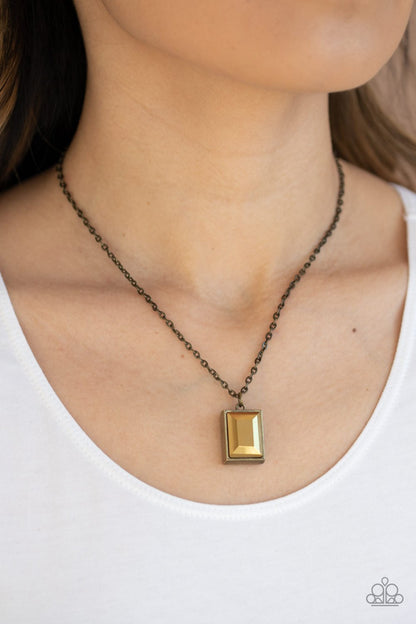 Pro Edge - brass - Paparazzi necklace