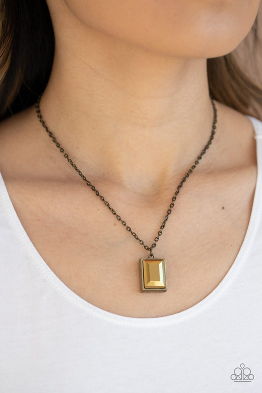 Pro Edge - brass - Paparazzi necklace