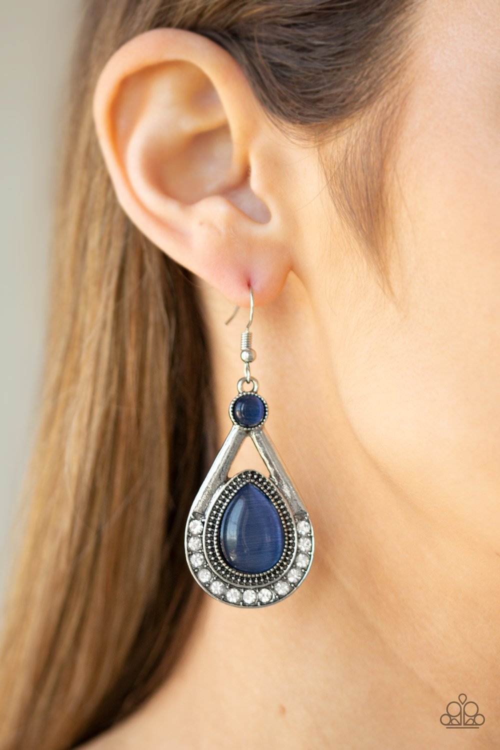 Pro GLOW-blue-Paparazzi earrings