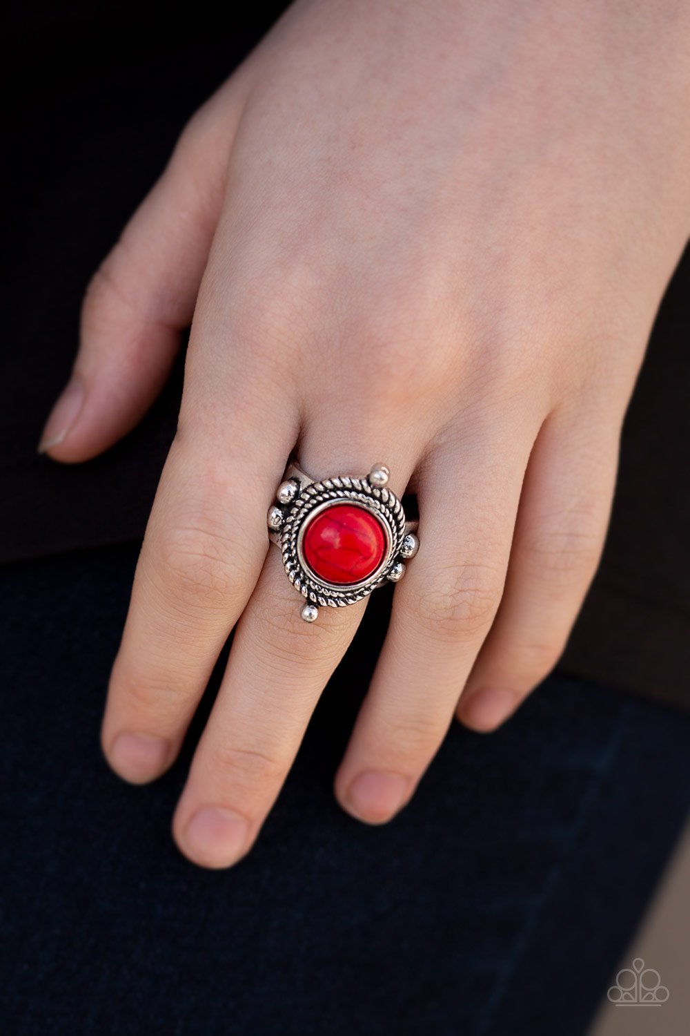 Prone to Wander - red - Paparazzi ring
