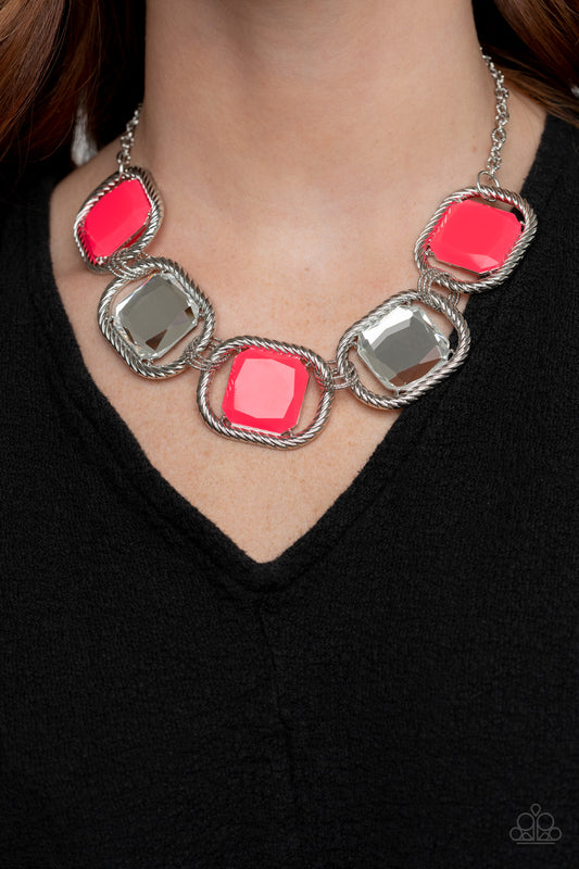 Pucker Up - pink - Paparazzi necklace