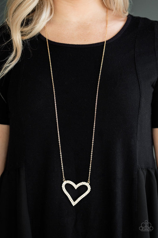 Pull Some HEART-strings - gold - Paparazzi necklace