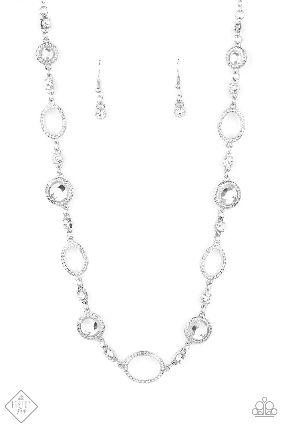 Pushing Your LUXE - white - Paparazzi necklace