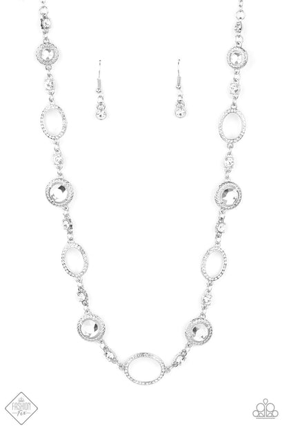 Pushing Your LUXE - white - Paparazzi necklace