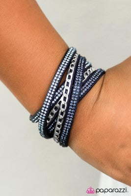 Put your Game Face On - blue - Paparazzi wrap bracelet