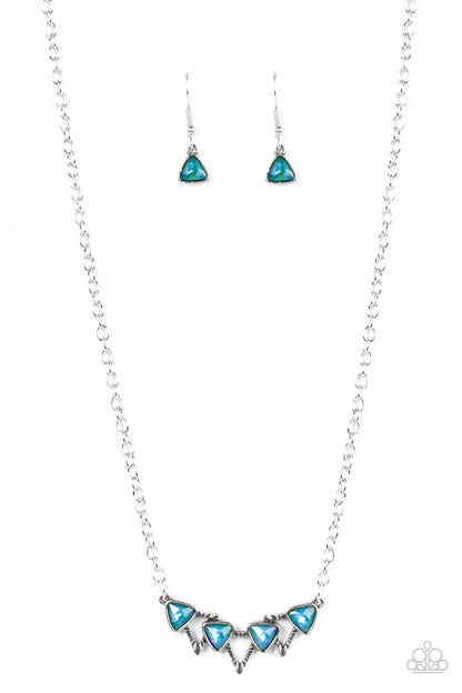 Pyramid Prowl - multi - Paparazzi necklace