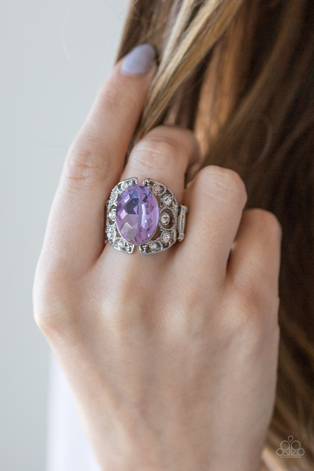 Queen of Hustle - purple - Paparazzi ring