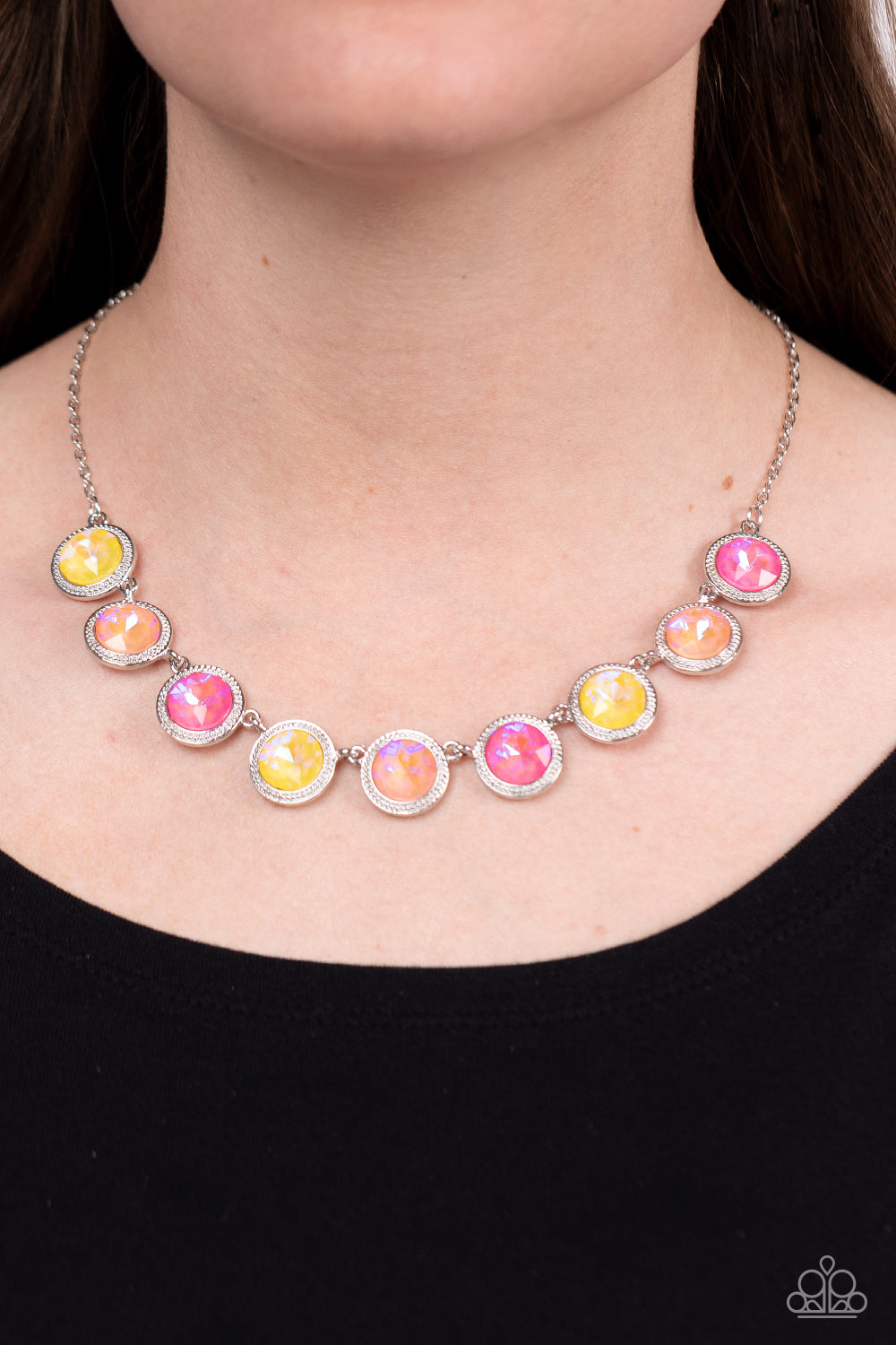 Queen of the Cosmos - yellow - Paparazzi necklace