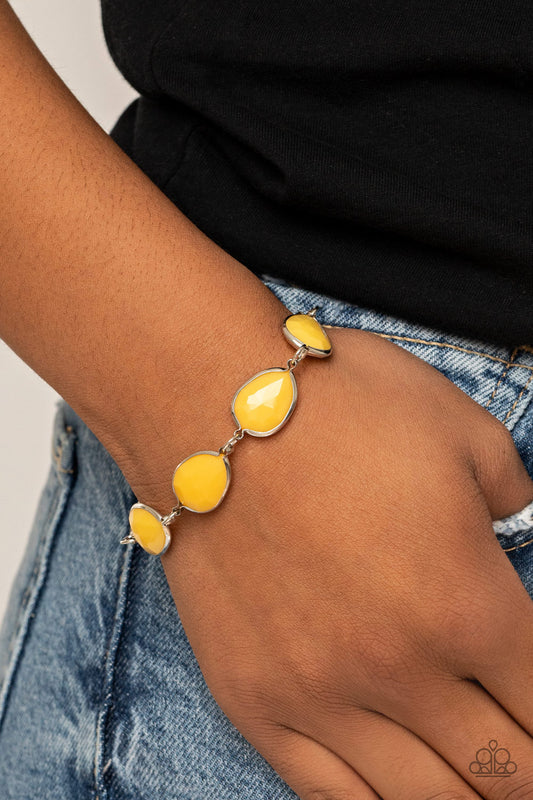REIGNy Days - yellow - Paparazzi bracelet