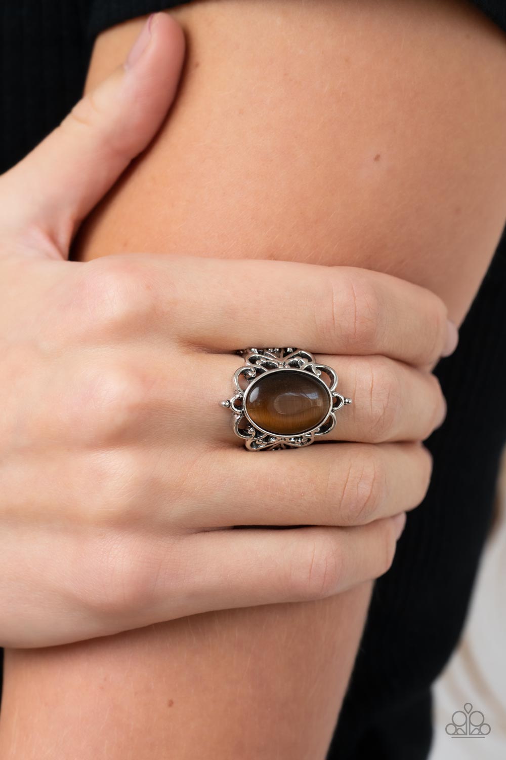 Radiantly Reminiscent - brown - Paparazzi ring
