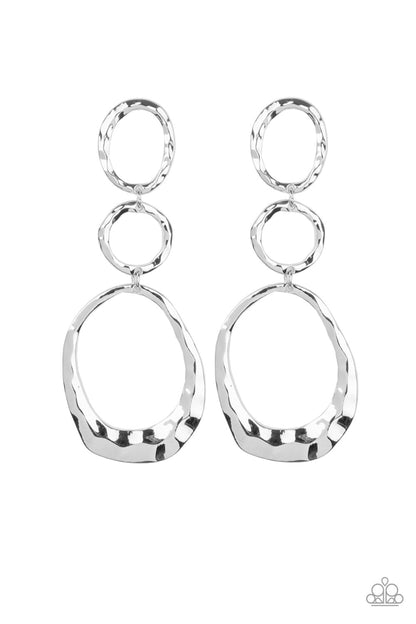 Radically Rippled - silver - Paparazzi earrings
