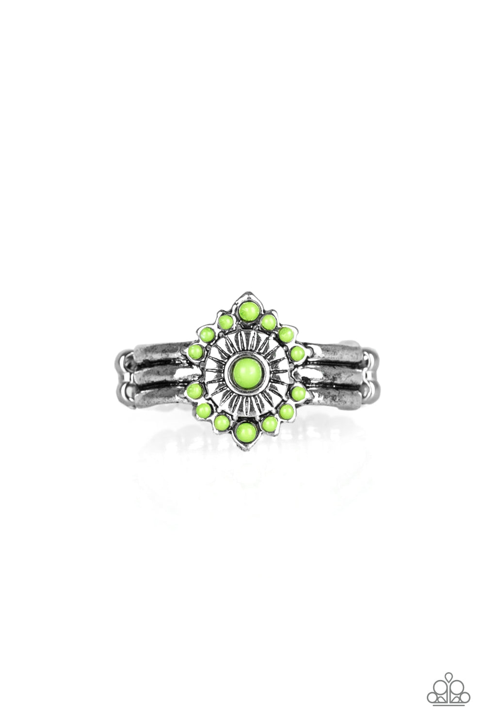 Rainbow Rivera - green - Paparazzi ring