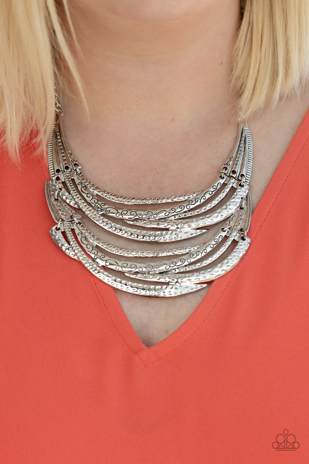 Read Between the VINES - silver - Paparazzi necklace